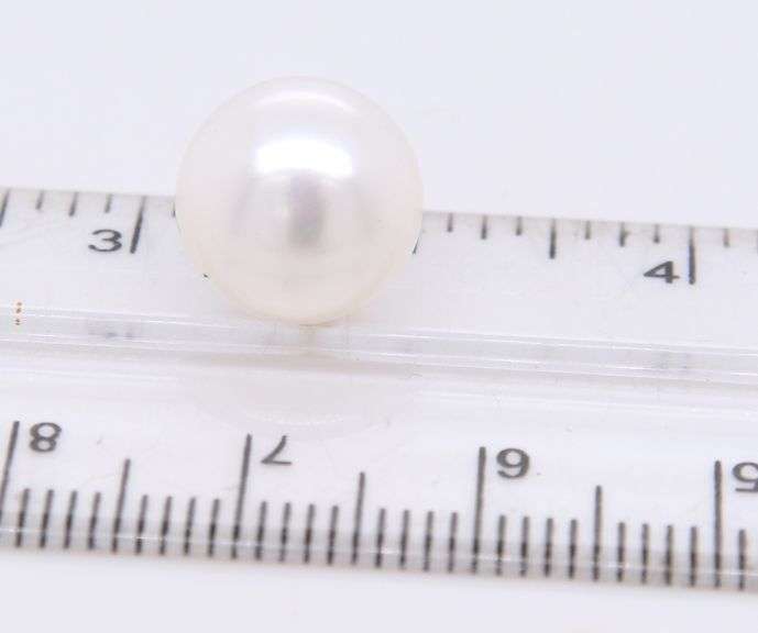 Fresh Water Pearl Button Stud Earrings