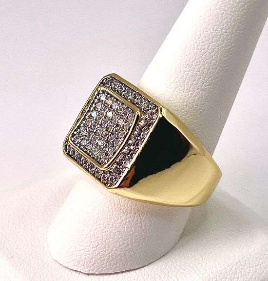 Mens Dazzling 14 Kt Gold Plated Ring