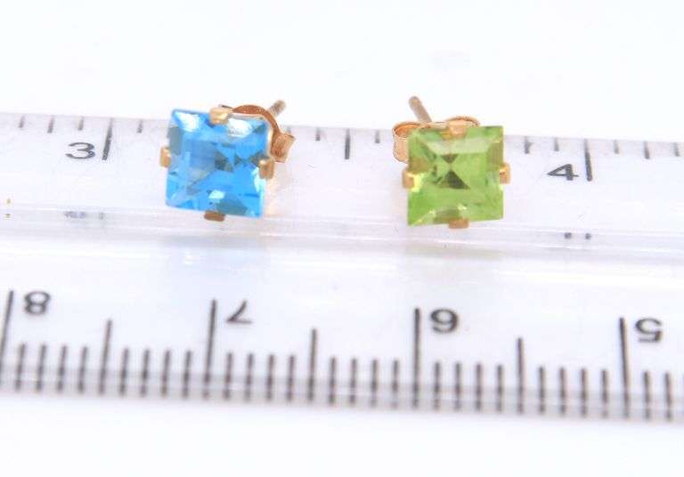 2 Pairs of Blue Topaz and Peridot 14kt Yellow Gold Stud Earrings