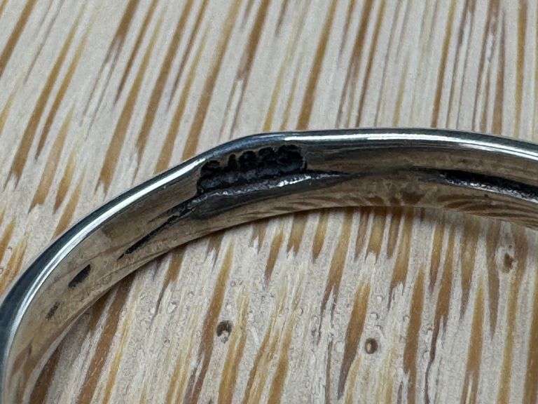 Sterling Silver Moonstone Gemstone Ring Size 6