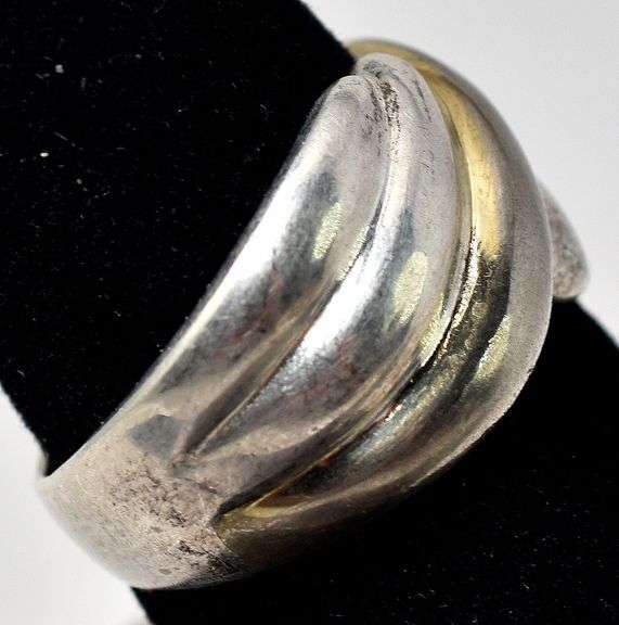 Fancy Designed Ring in Sterling Silver
