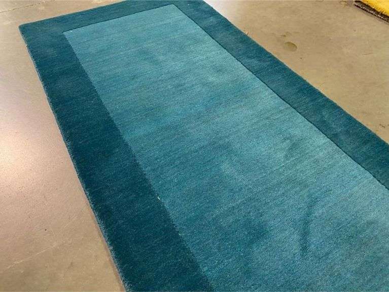 Solid 2 Tone Wool Runner 9'