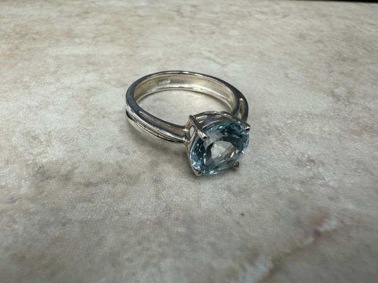 Sterling Silver Natural Gemstone Blue Topaz Ring Size 10