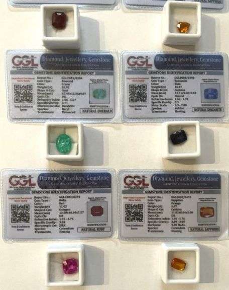Group of 12 Gemstones