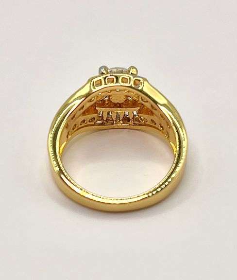 Gorgeous 14 Kt Yellow Gold Plated 4.45 Ctw Lab Simulated Diamond Ring
