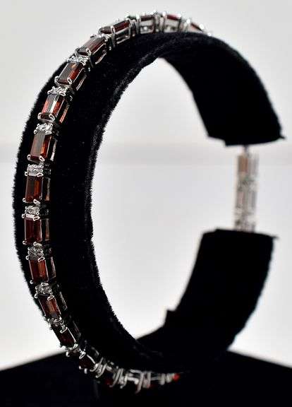 Red Garnet Tennis Bracelet in Sterling Silver