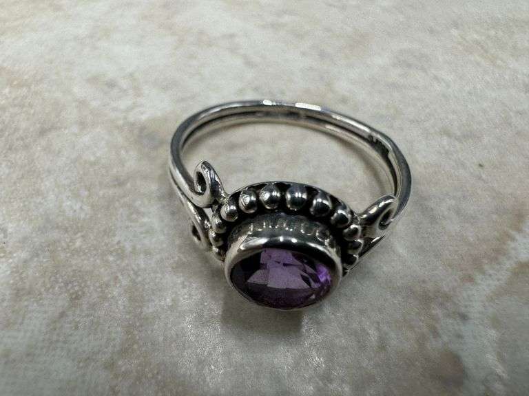 Sterling Silver Natural Gemstone Amethyst Ring Size 7