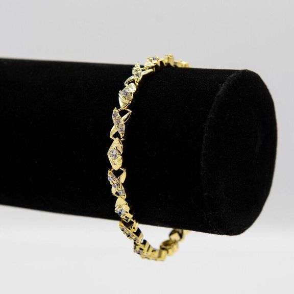 Dazzling 14 Kt 15.3 Grams Yellow Gold Plated Tennis Bracelet