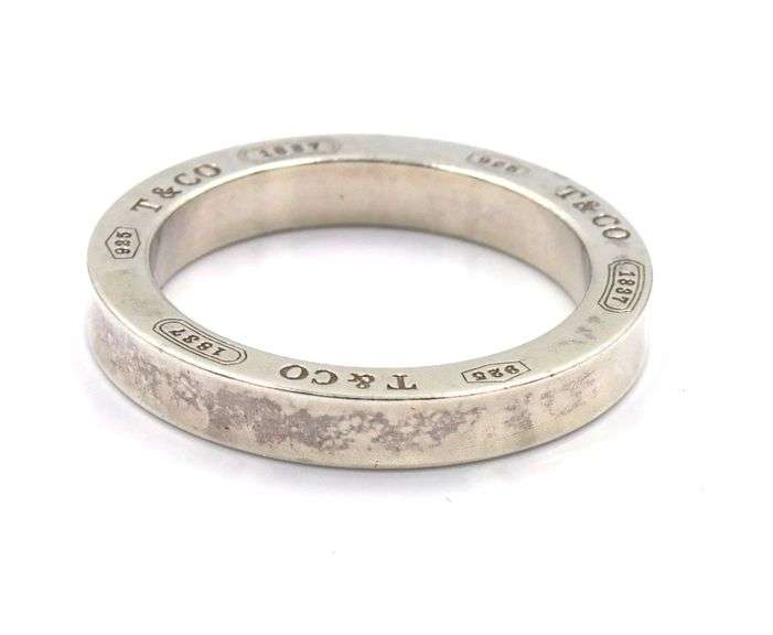 Tiffany & Co 1837 Edge narrow band