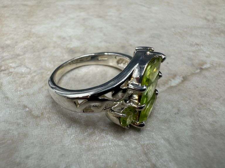Sterling Silver Natural Gemstone Perdiot Ring Size 10