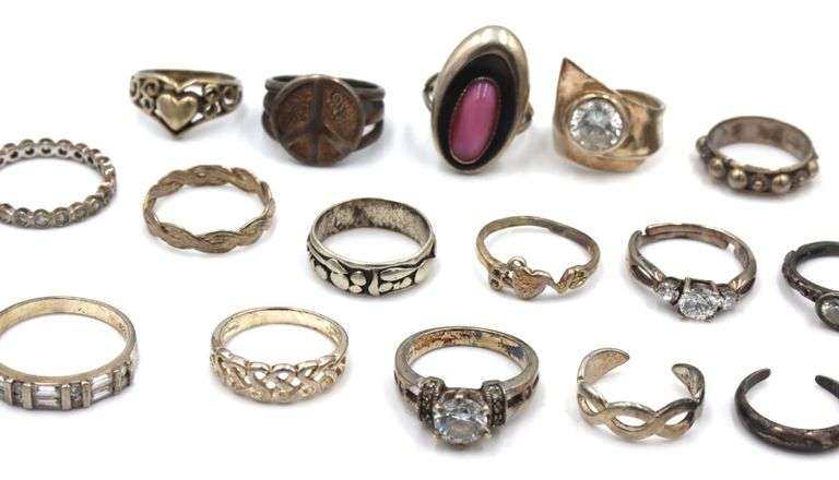 Group lot of Vintage 925 sterling silver rings
