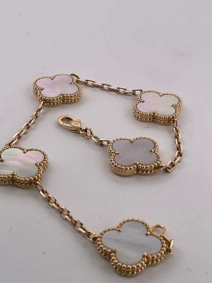 CERTIFIED BRAND NEW 18K YELLOW GOLD CLOVER LEAF BRACELET