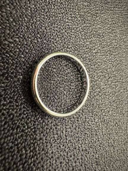 10k White Solid Gold 3mm Domed Plain Men's Women's Wedding Band Size 8