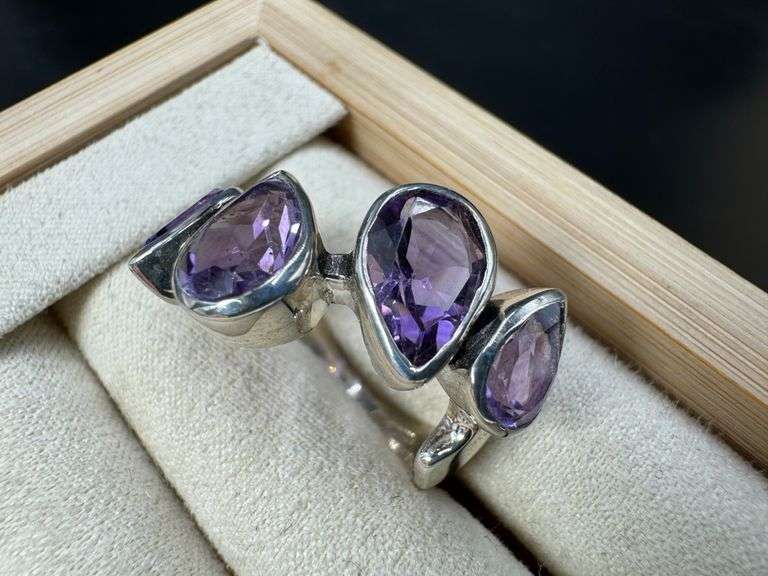 Sterling Silver 925 Natural Gemstone Amethyst Ring Size 7.5