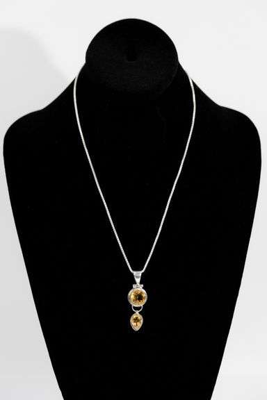 .925 Sterling Silver Pendant w/ Citrine Gemstones w/ Chain