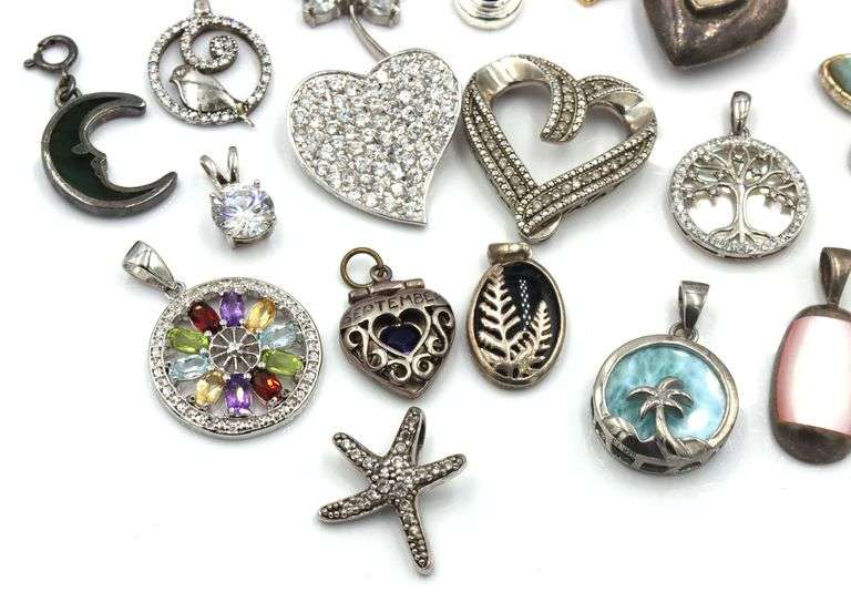 Vintage 925 sterling silver group lot of pendants
