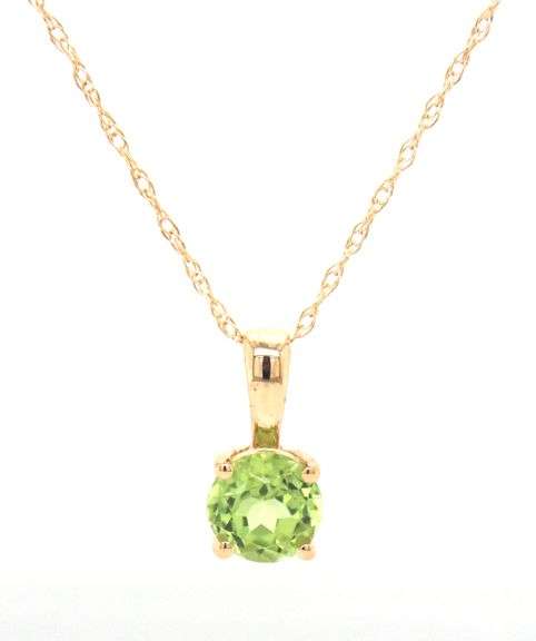 14kt Yellow gold 0.55ct Peridot pendant on chain