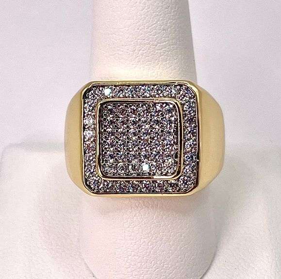 Mens Dazzling 14 Kt Gold Plated Ring