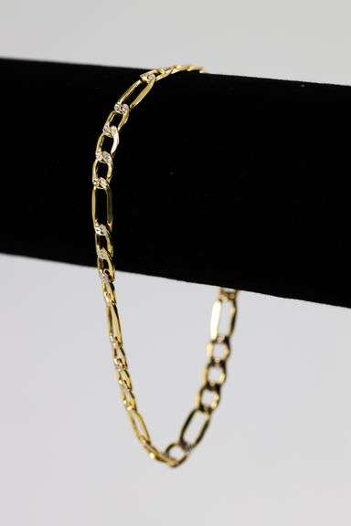 10k Yellow Gold Hollow Pave Figaro Link Chain 5.3mm Bracelet 8"