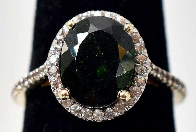 Stunning 10K Yellow Gold Green Tourmaline and Diamond Ring