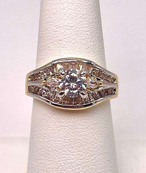Gorgeous 14 Kt Yellow Gold Plated 4.45 Ctw Lab Simulated Diamond Ring