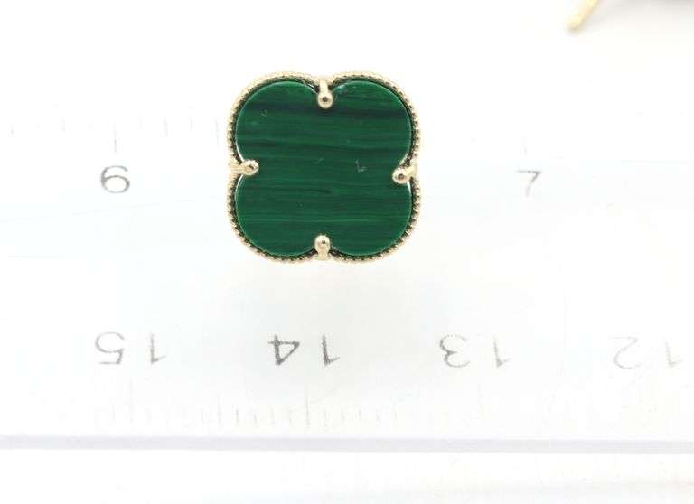Lovely 14K Yellow Gold Malachite Motif Stud Earrings