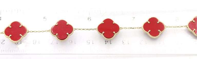 Darling 14K Yellow Gold Coral Motif Clover Bracelet