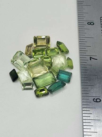 Very collectable 33.57 cttw high quality Tourmaline collection