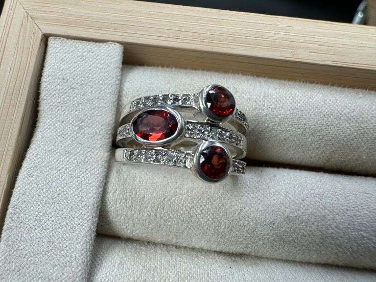 Sterling Silver 925 Natural Garnet Gemstone and Clear CZ Ring Size 6.5