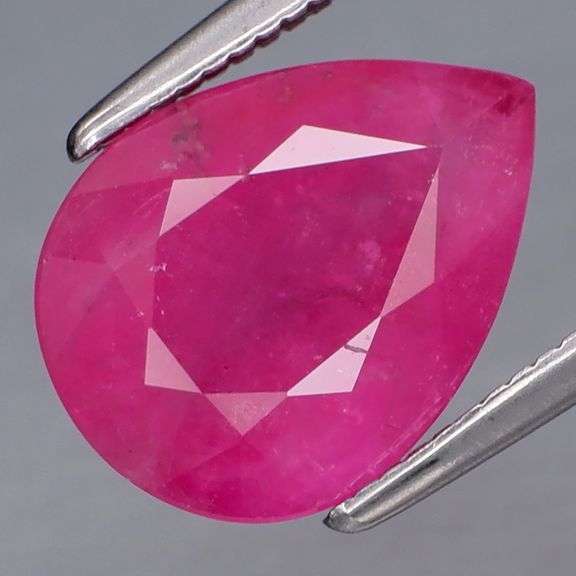 Simply gorgeous 2.82ct pear cut Ruby -Heated only!