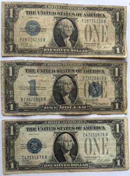 5 1928 A $1 Funny Back Silver Certificates.
