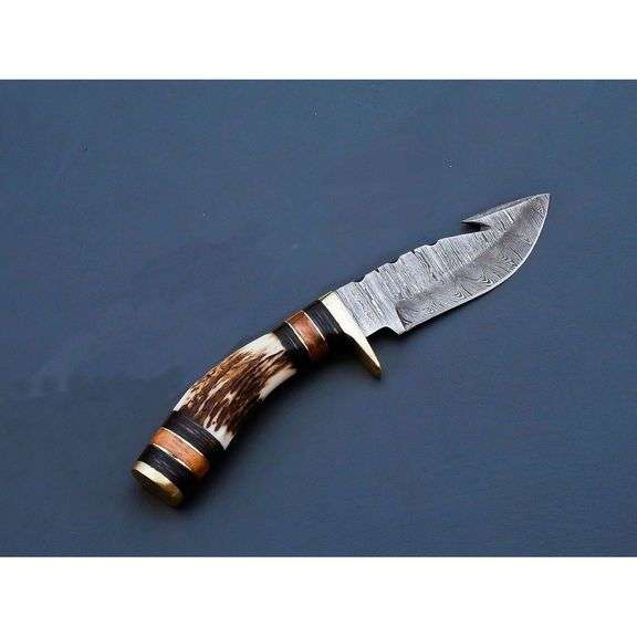 Damascus Steel Hunting Knife with Stag Horn Handle