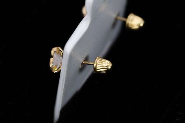 10k Yellow Gold White CZ Diamond-Cut Etched Heart Stud Earrings