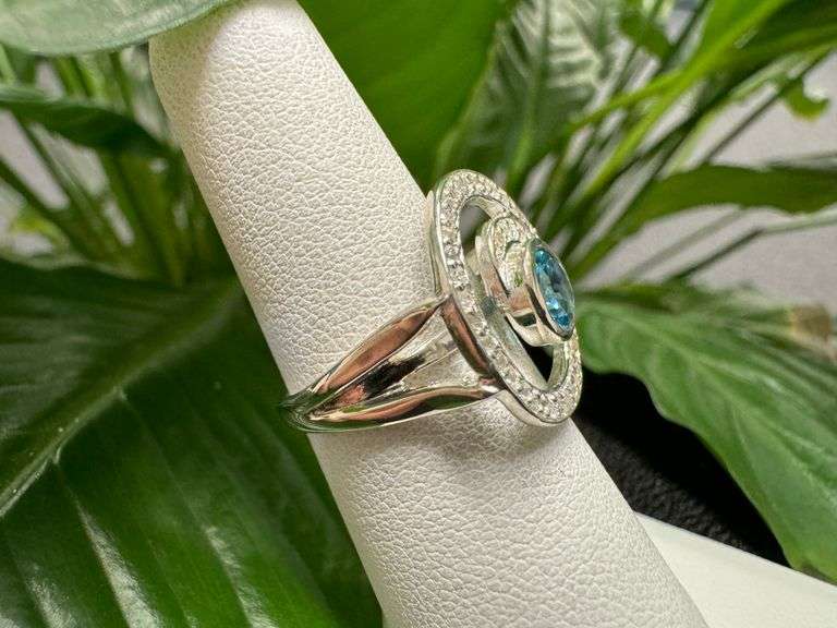 Sterling Silver 925 Natural Gemstone Blue Topaz & Clear CZ Ring Size 8