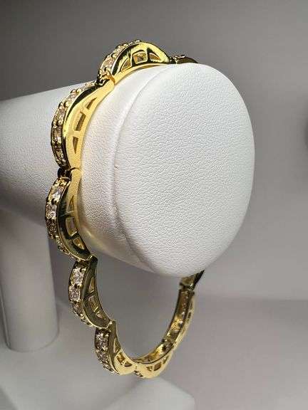Dazzling 14 Kt 15.3 Grams Yellow Gold Plated Tennis Bracelet