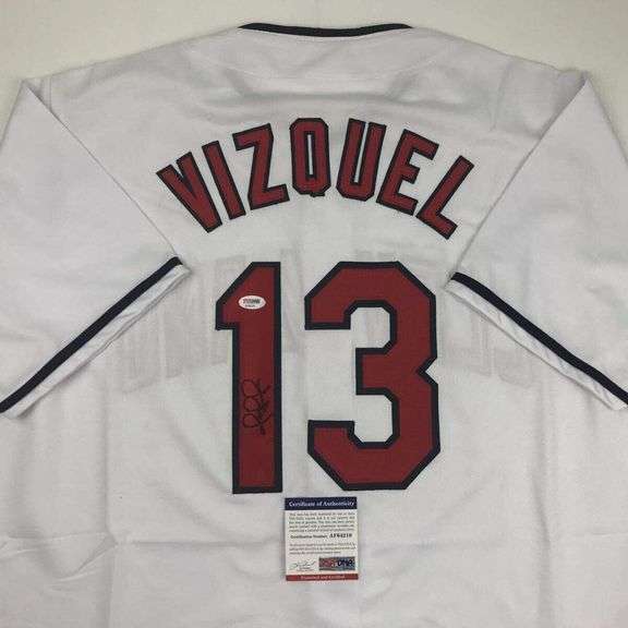 Signed Omar Vizquel Cleveland Indians Jersey w/COA