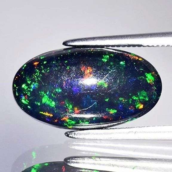 Tiny block, floral and Fairy fire patterns! 2.44ct Black Opal!