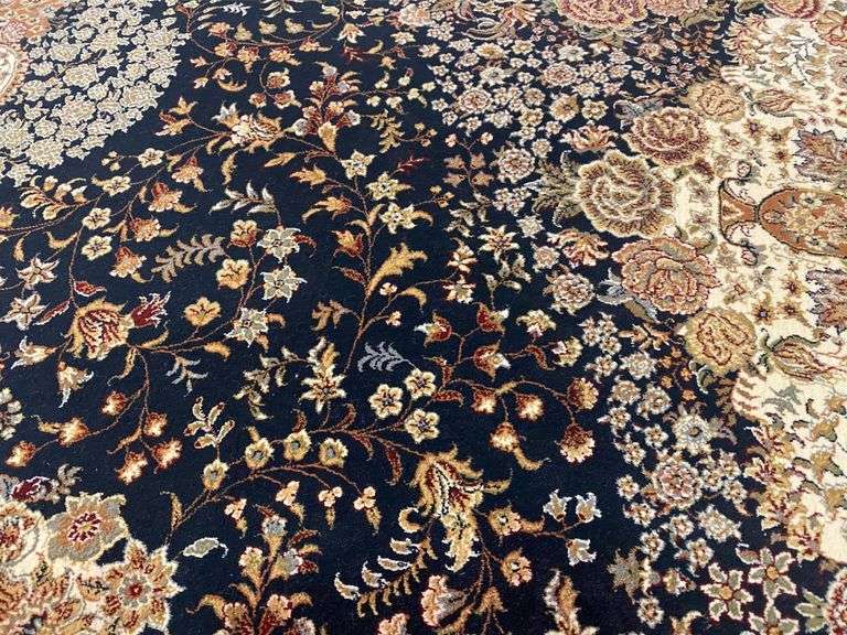 Exquisite Persian Design Rug 8x11