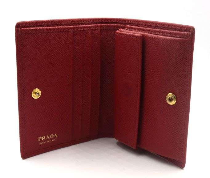 Prado Saffiano Bifold wallet