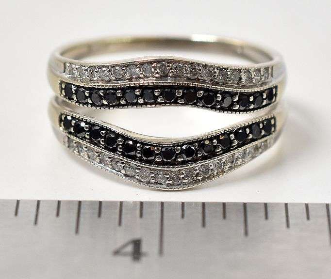 Amazing 14K White Gold Black Spinel and Diamond Ring
