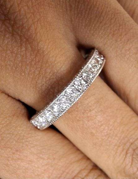 14K White Gold Natural Diamond Wedding Band