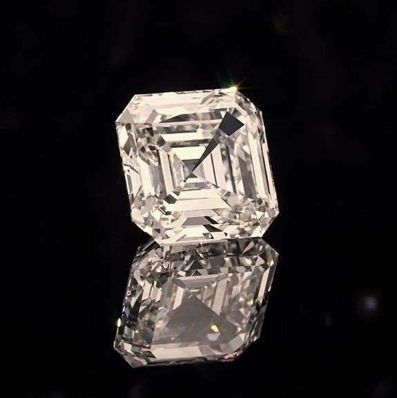 1.05 Ct Amber Ice Asscher Cut Fire Moissanite Solitaire