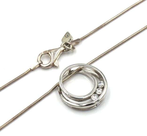 Vintage 925 sterling silver group lot of 8 vintage 925 sterling silver necklaces