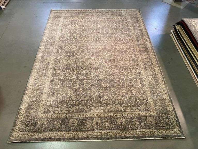 Magnificent Transitional rug 8x11