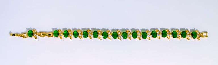 Stunning 18 Kt Yellow Gold Plate 4 Piece Lab Simulated Emerald Jewelry Set