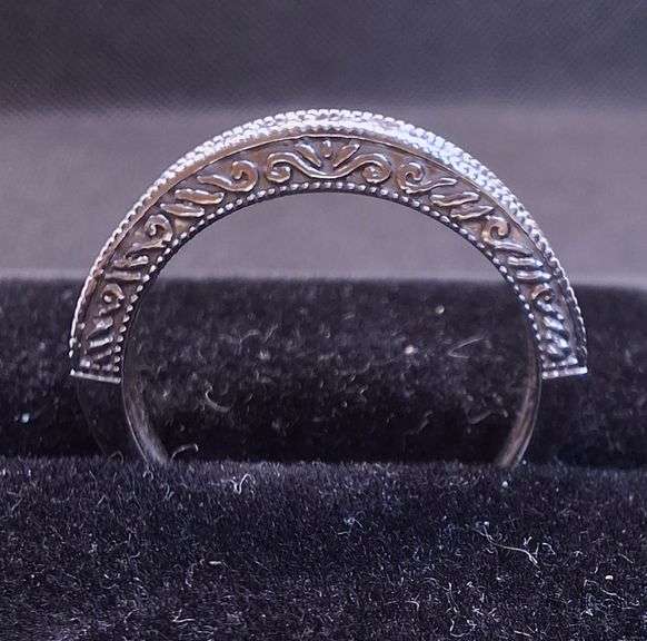 14K White Gold Natural Diamond Wedding Band