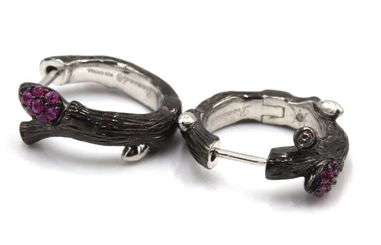 2 Pairs of 925 sterling silver signed hoop earrings