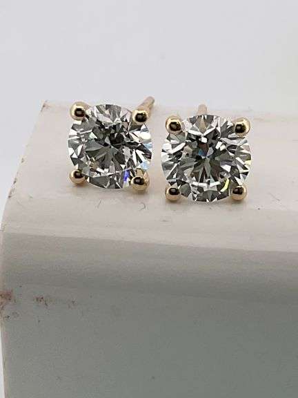 BRAND NEW 4.00 CARATS LAB GROWN DIAMOND STUDS. 14K YELLOW GOLD