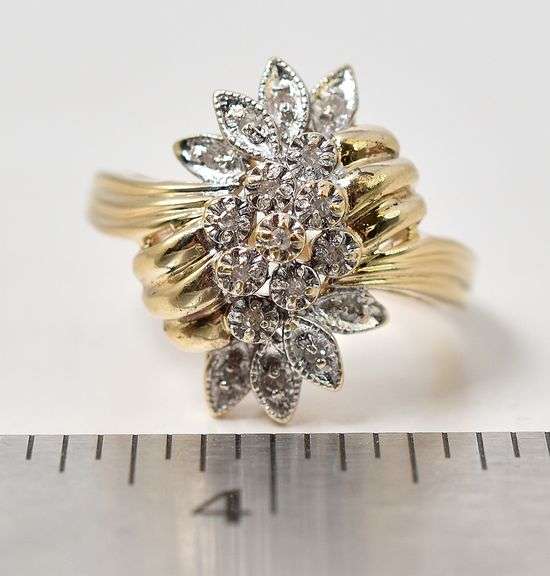 Sparkling 14K Yellow Gold Diamond Ring