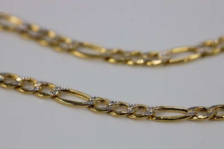 10k Yellow Gold-Hollow Pave Figaro Link Chain 3.3mm Bracelet 8"